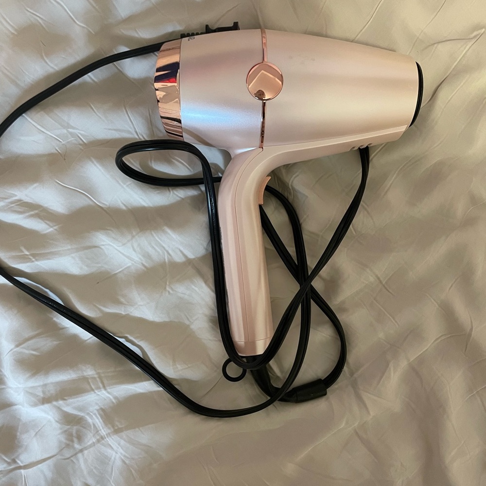 Blowdryer